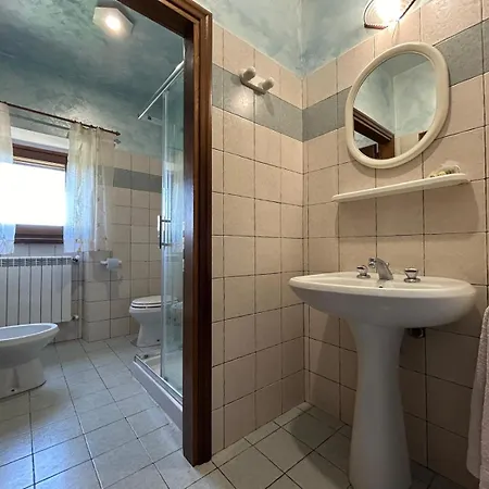 Il Castellare Con Alpaca Appartement